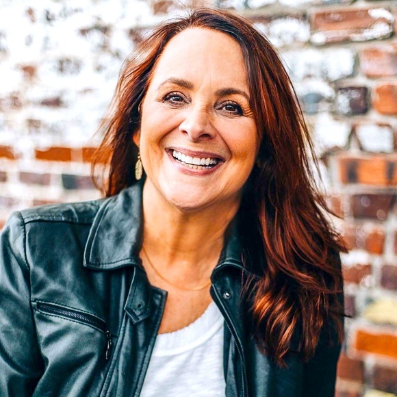 Meet your Posher, Bonnie - Picture 1 of 1